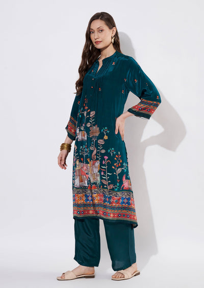 Blue Crepe Straight cut set