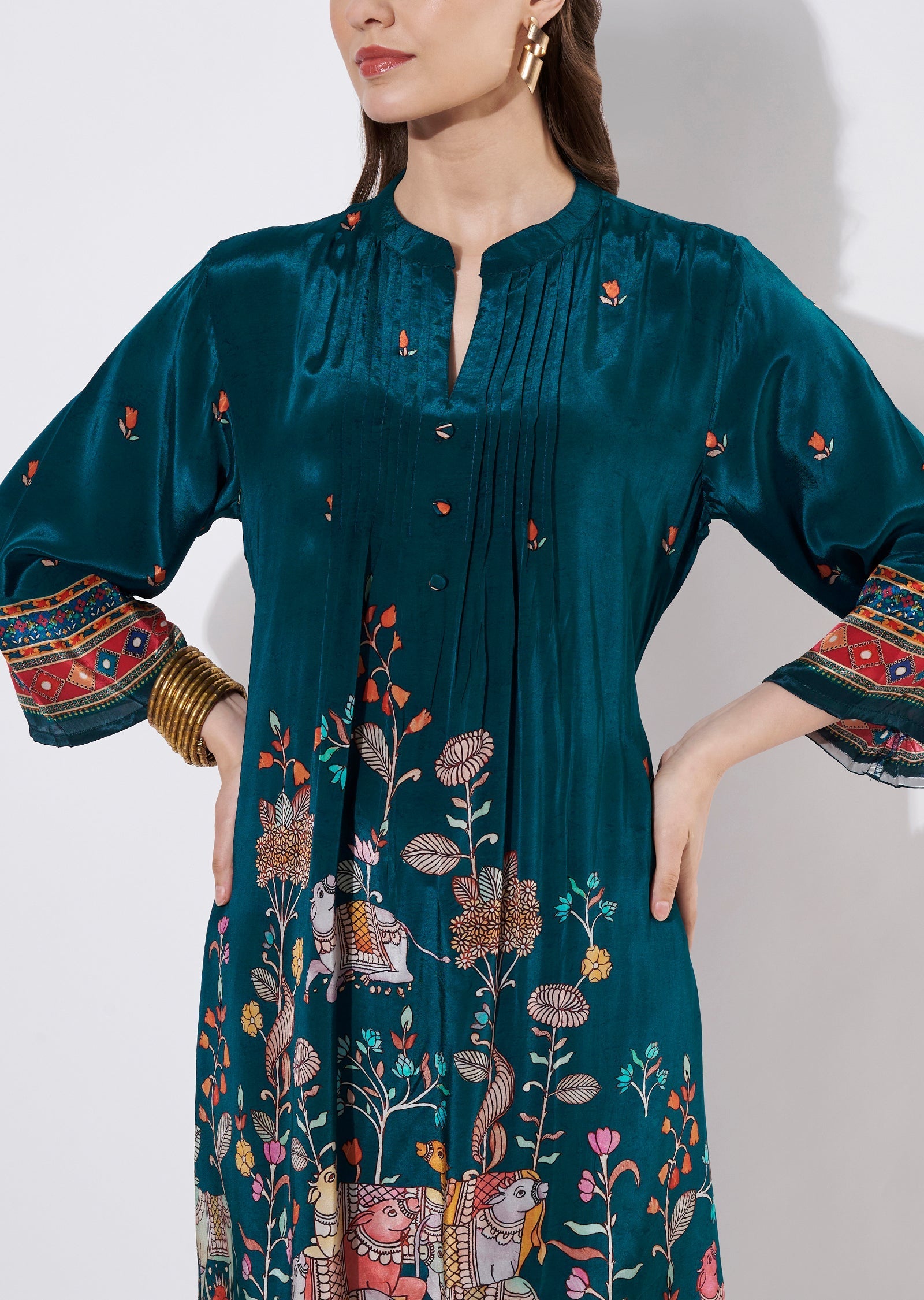 Blue Crepe Straight cut set