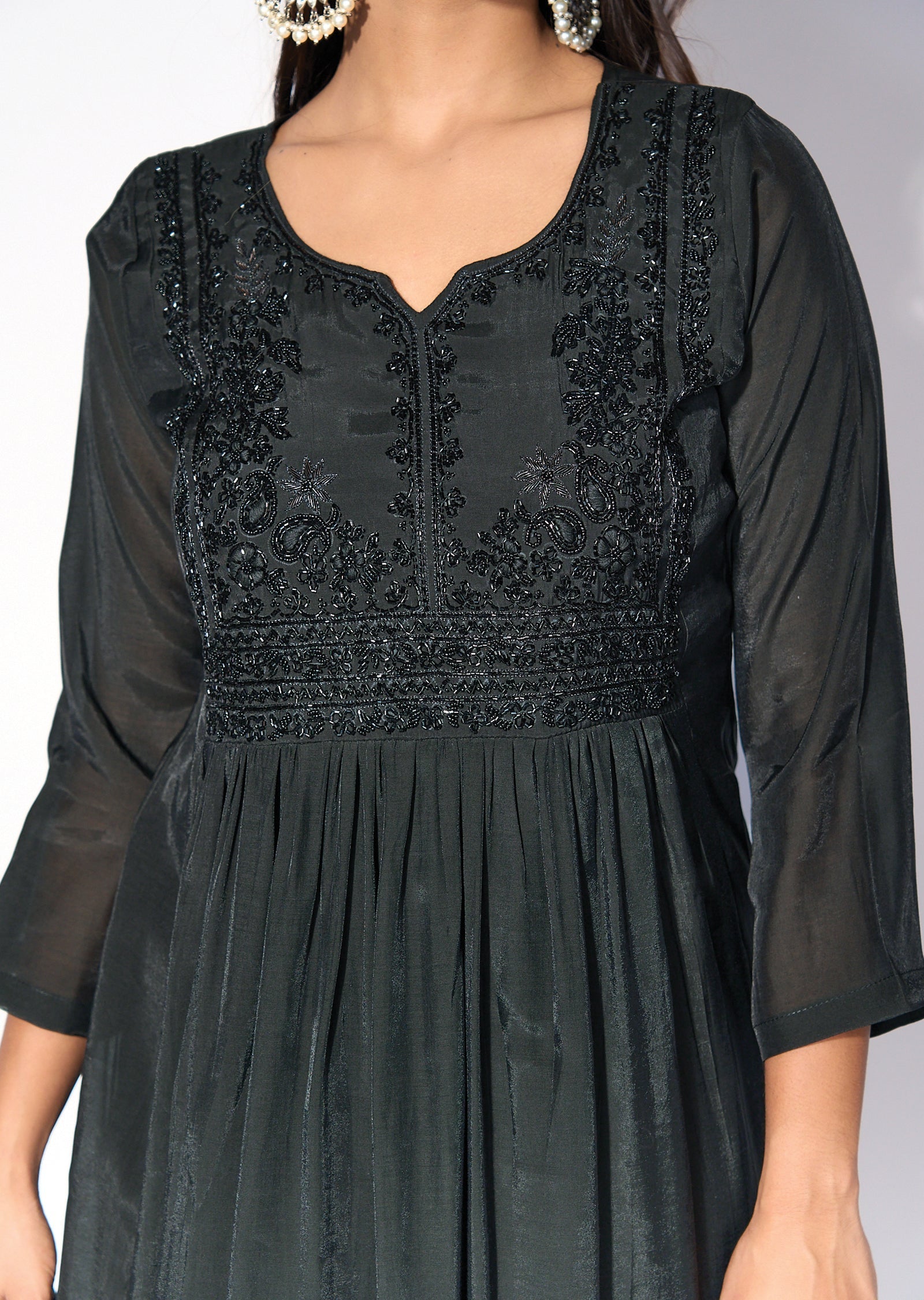 Black Crepe Anarklai