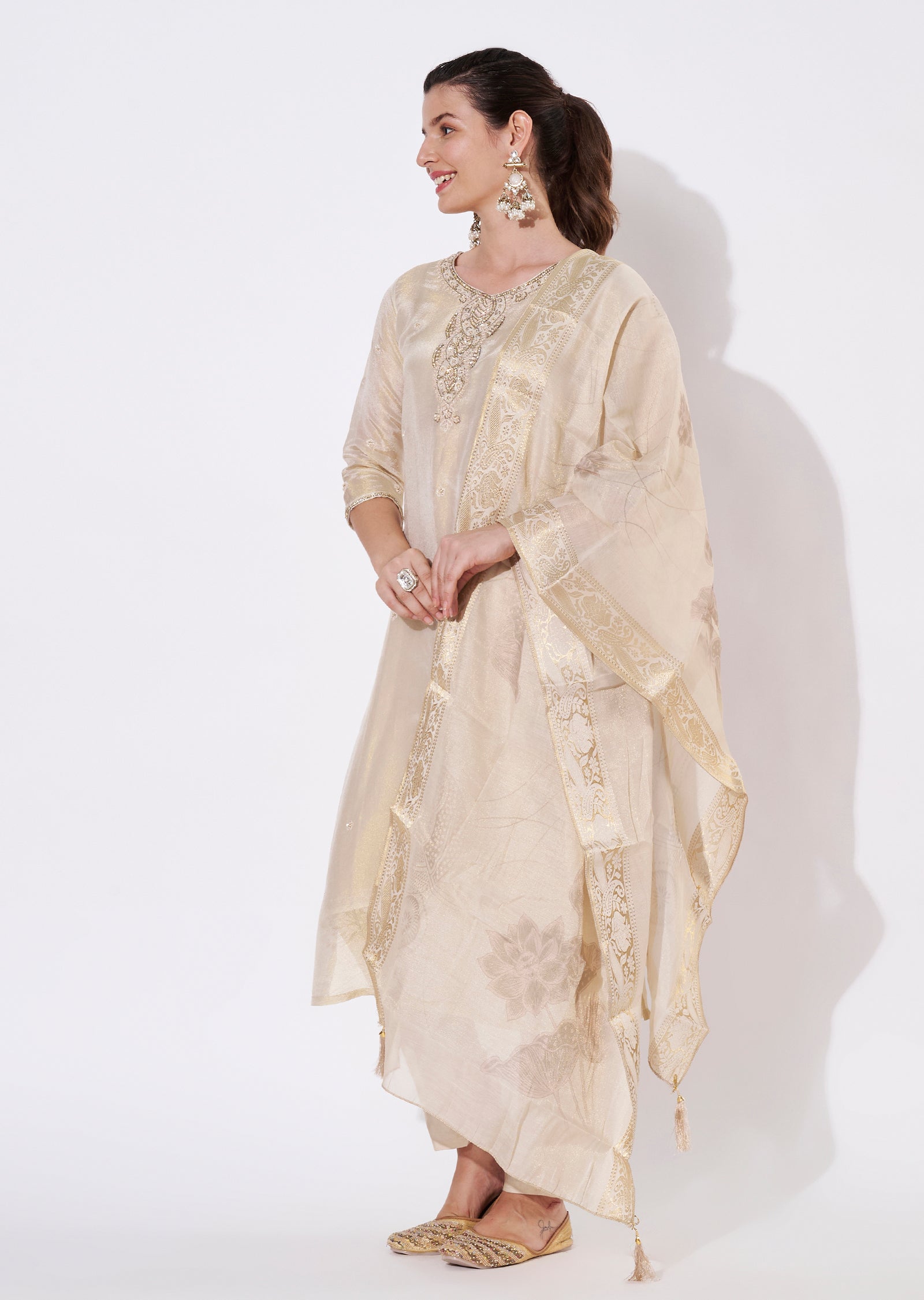Cream Tissue Straight cut suit