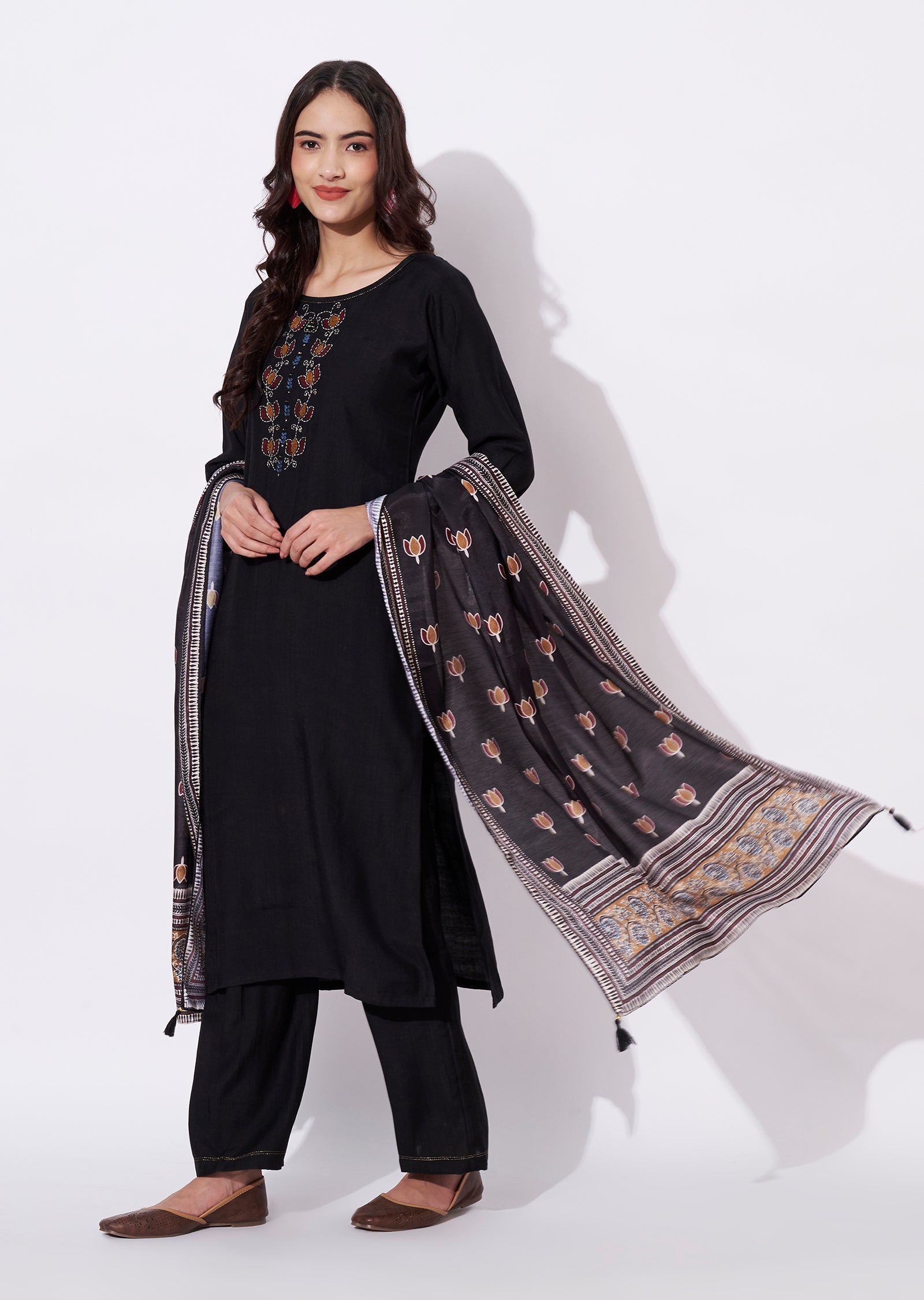 Black Gold Straight cut suit