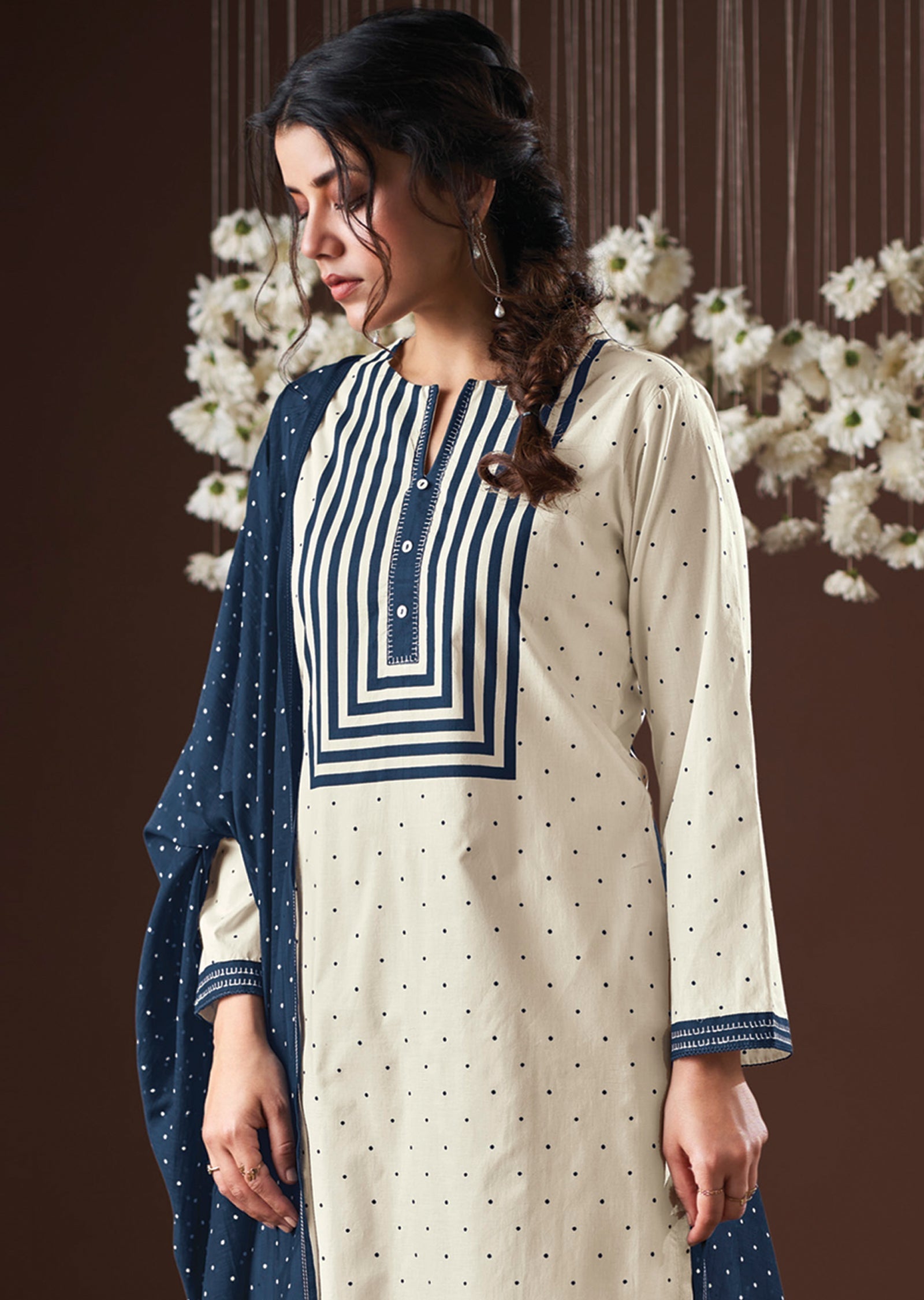 Cream & Blue Cotton Straight cut suit