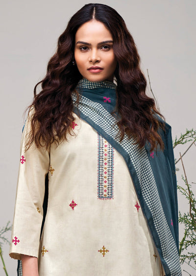 Cream Cotton Straight cut suit