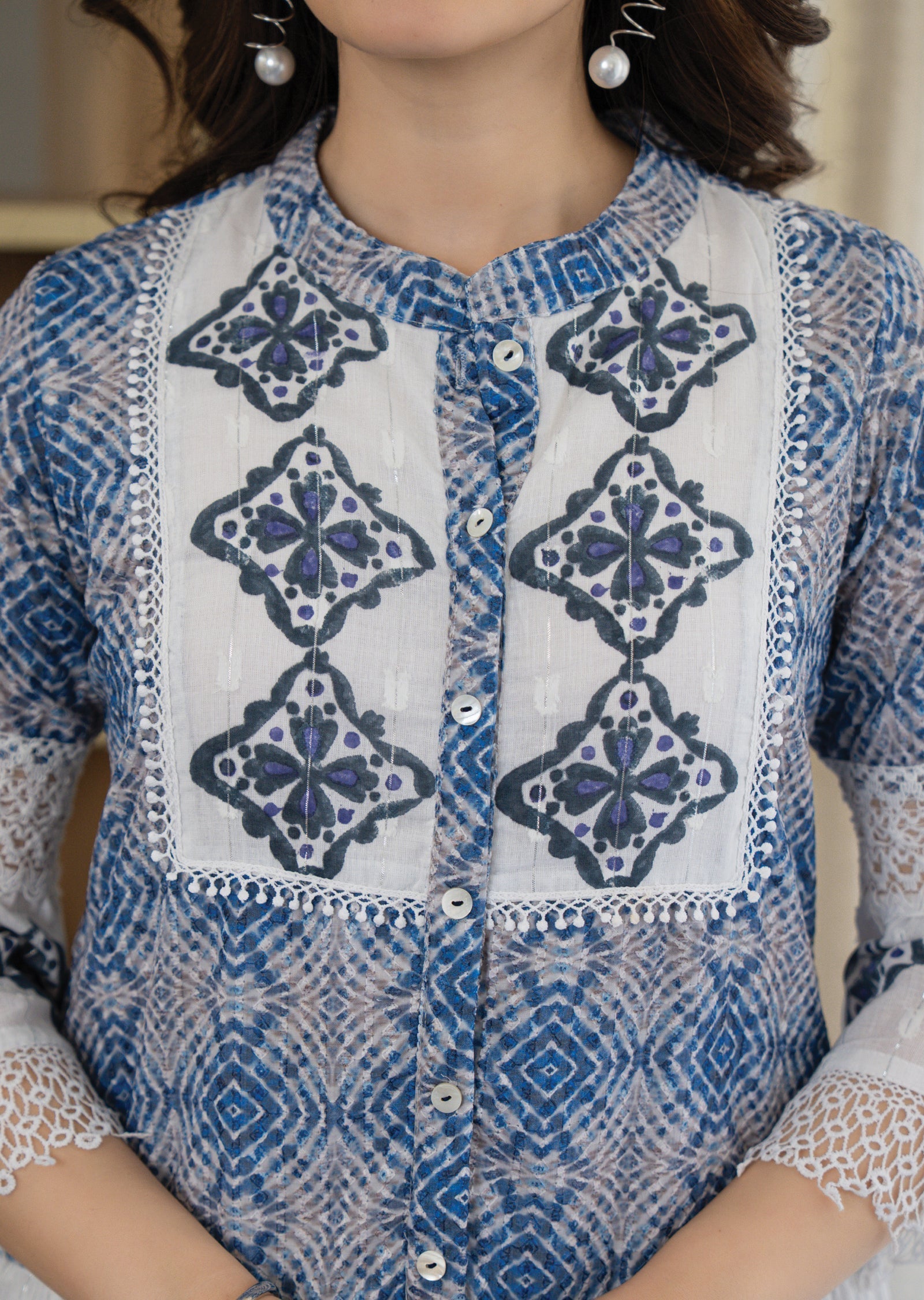 Off White Cotton Straight Cut Kurti Set