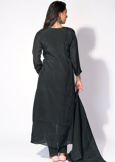 Black Crepe Anarklai