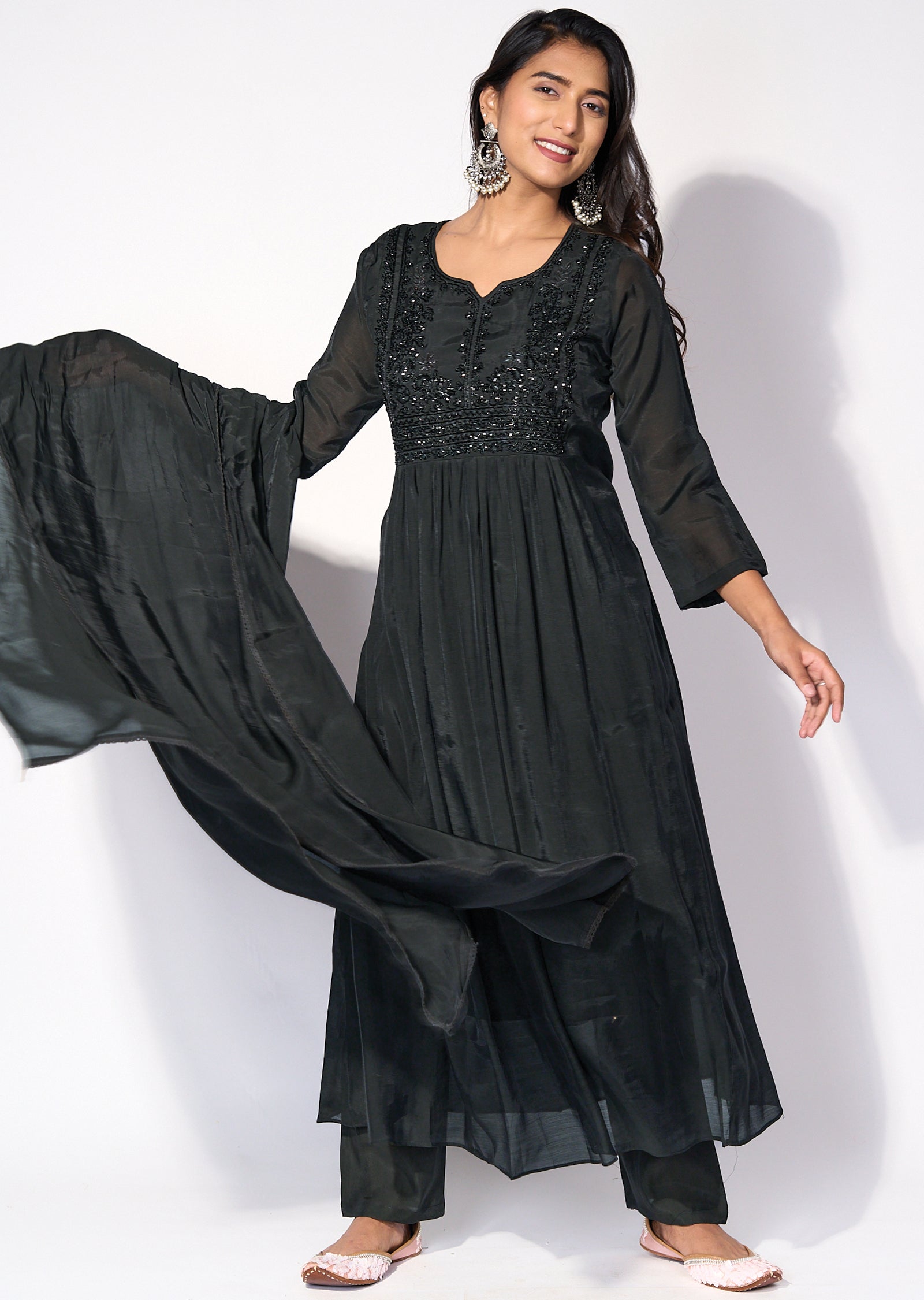 Black Crepe Anarklai