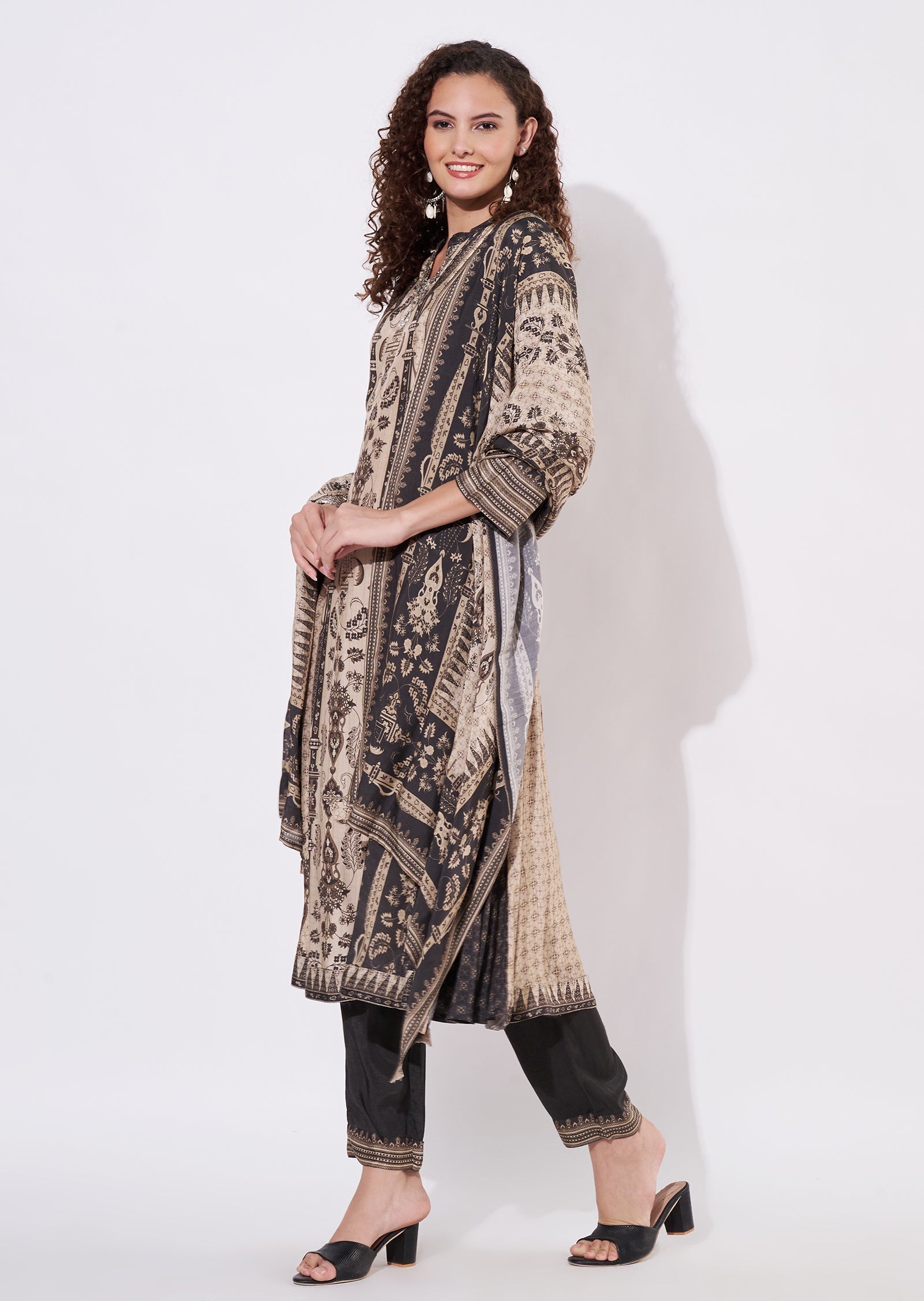 Beige Mudel Anarkali Suit