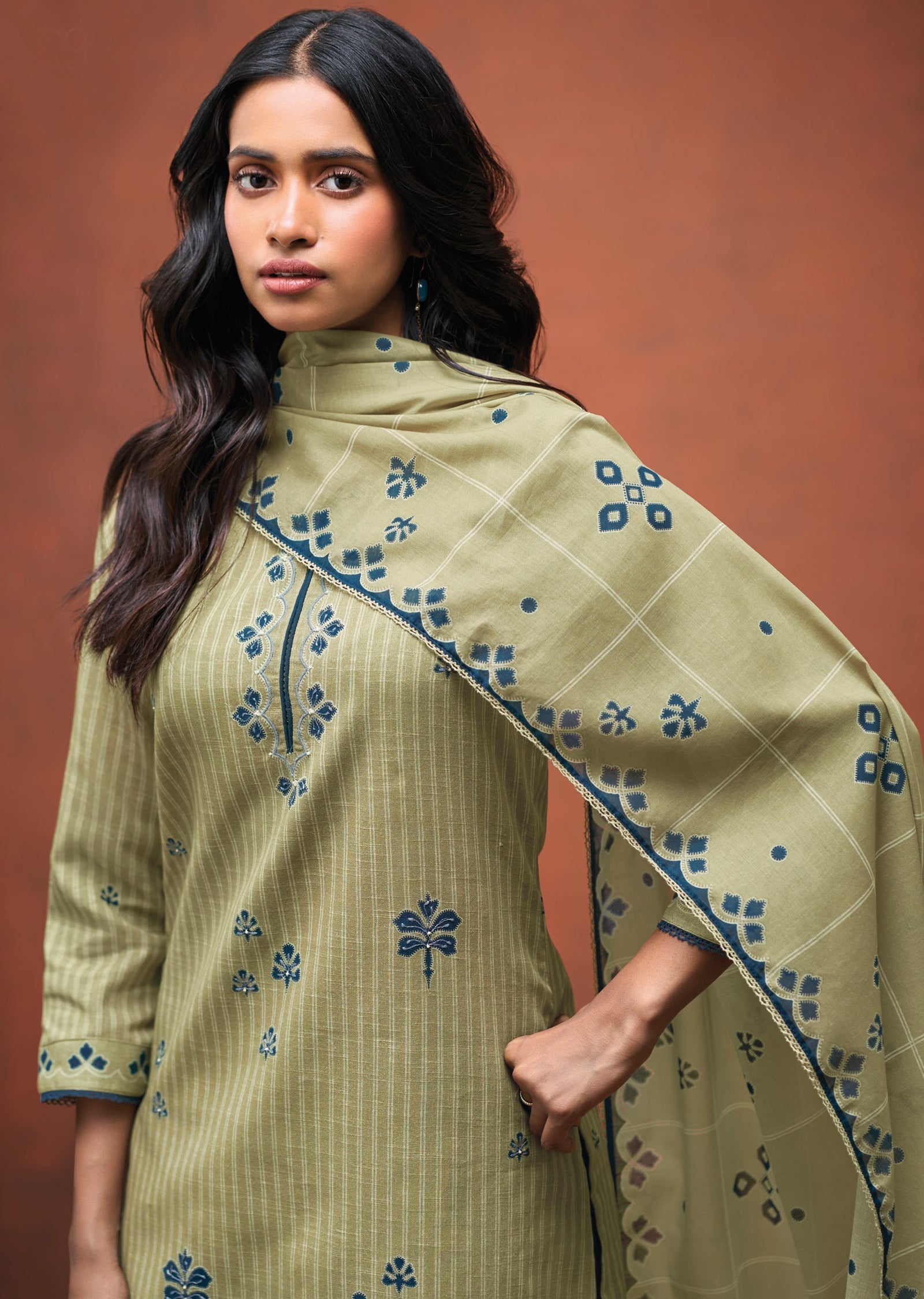 Green Cotton Straight cut suit
