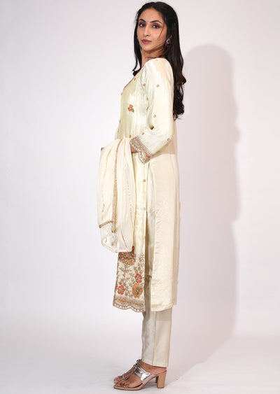 Cream Tissue Straight cut suit