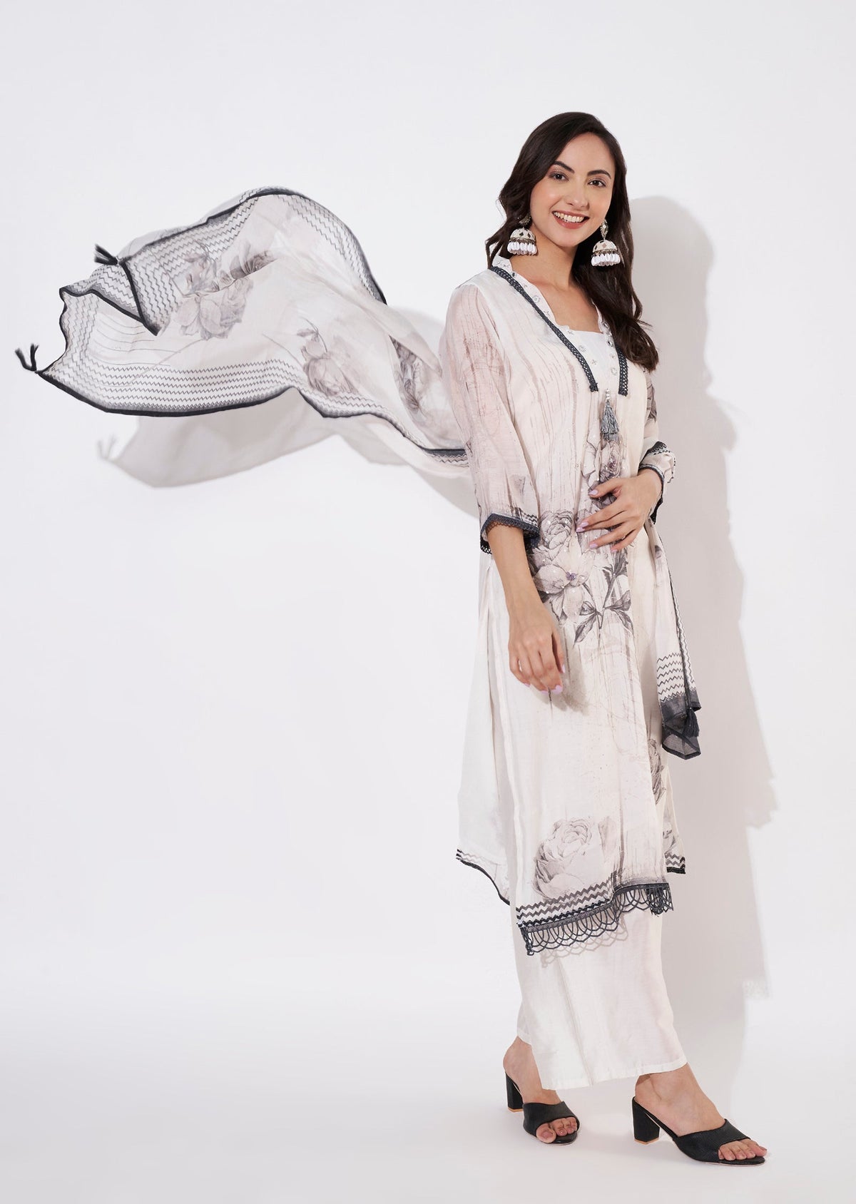 Off White Mul Chanderi Straight cut suit