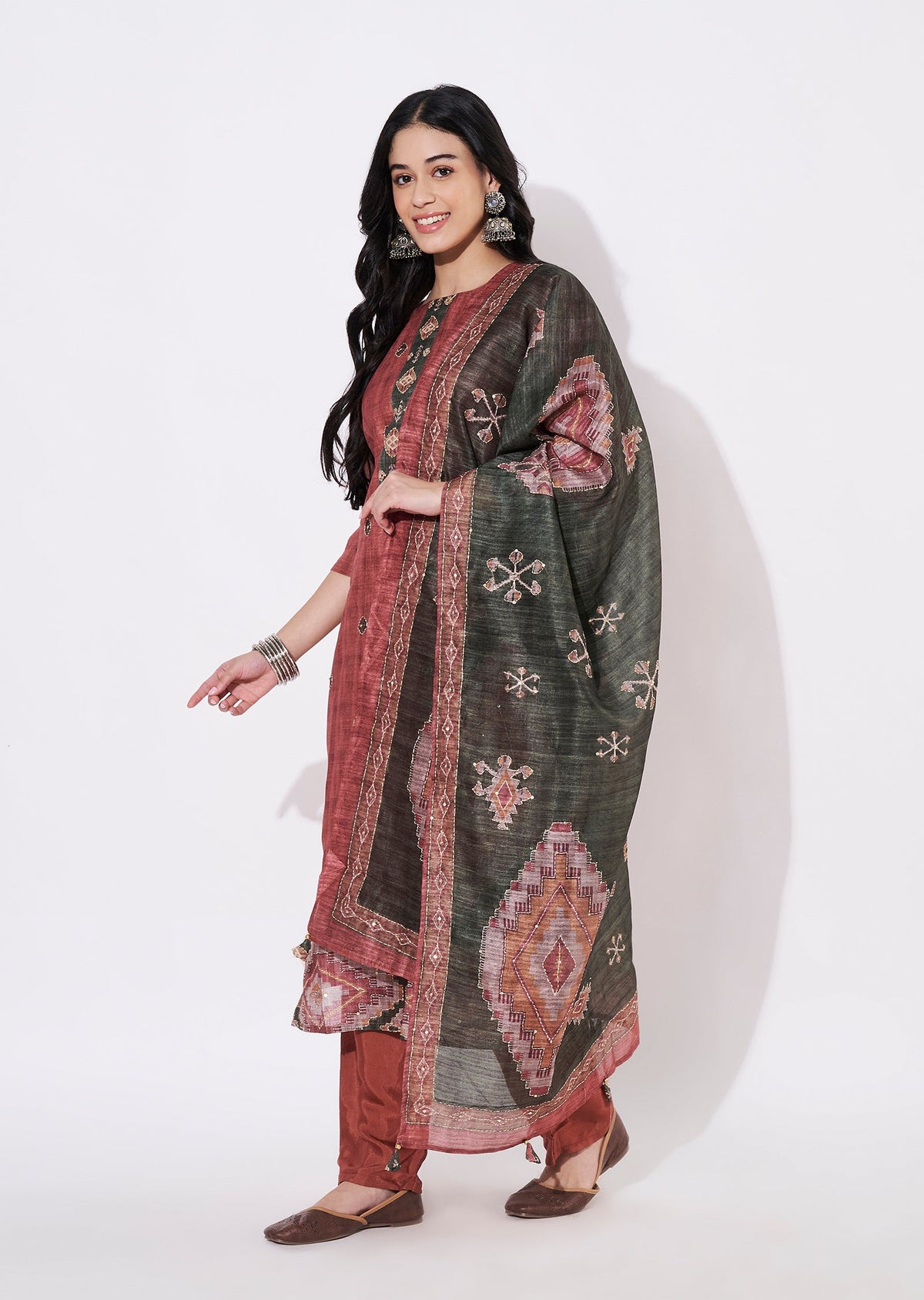 Dark Rust Jute Straight cut suit
