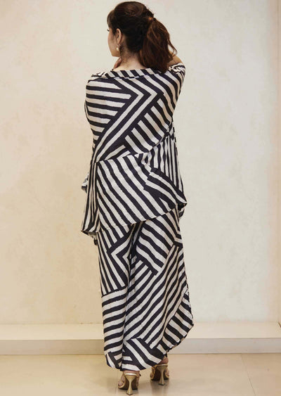 Off White & Black Muslin Printed Co-Ord Set